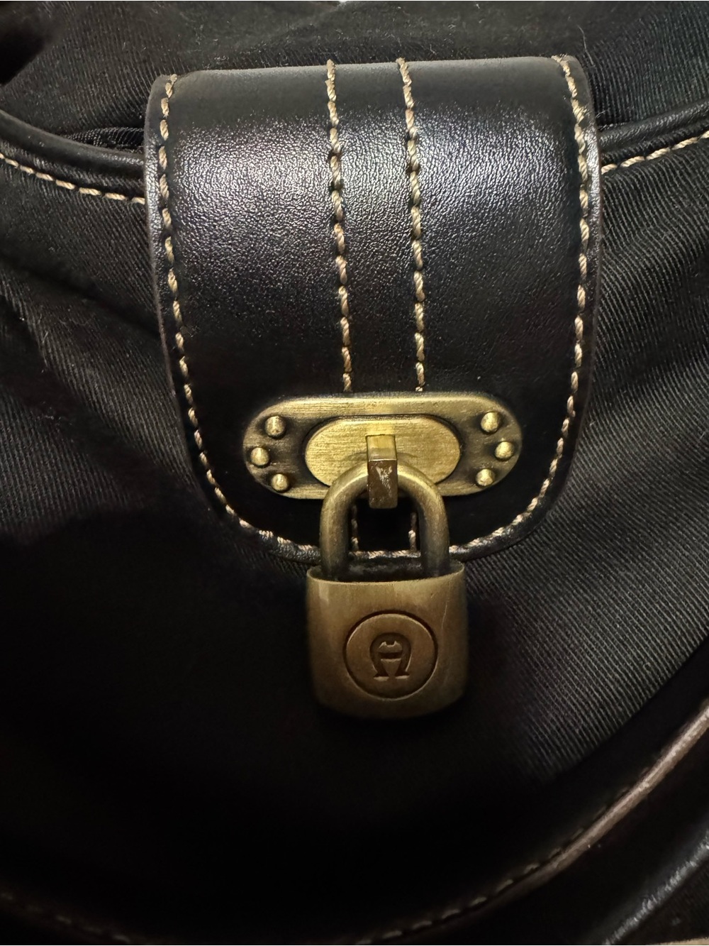 Etienne Aigner Black Fabric BlackGold Hardware Shoulder Bag Butterfly Brooch - Picture 4 of 17
